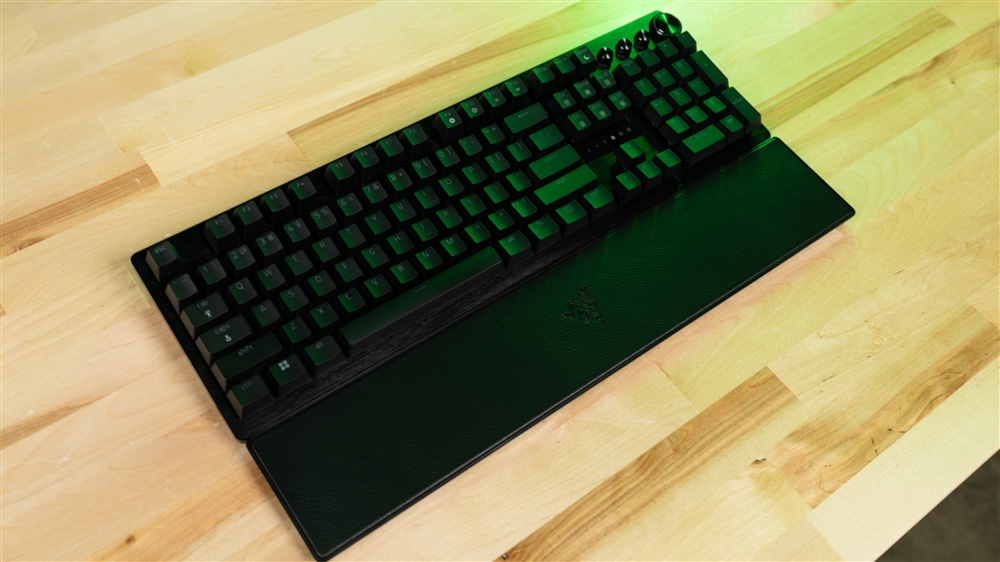 image about - razer huntsman v3 pro review: a double-duty pro keyboard